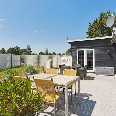 Haidi - 300m From The Sea By Interhome * Hals